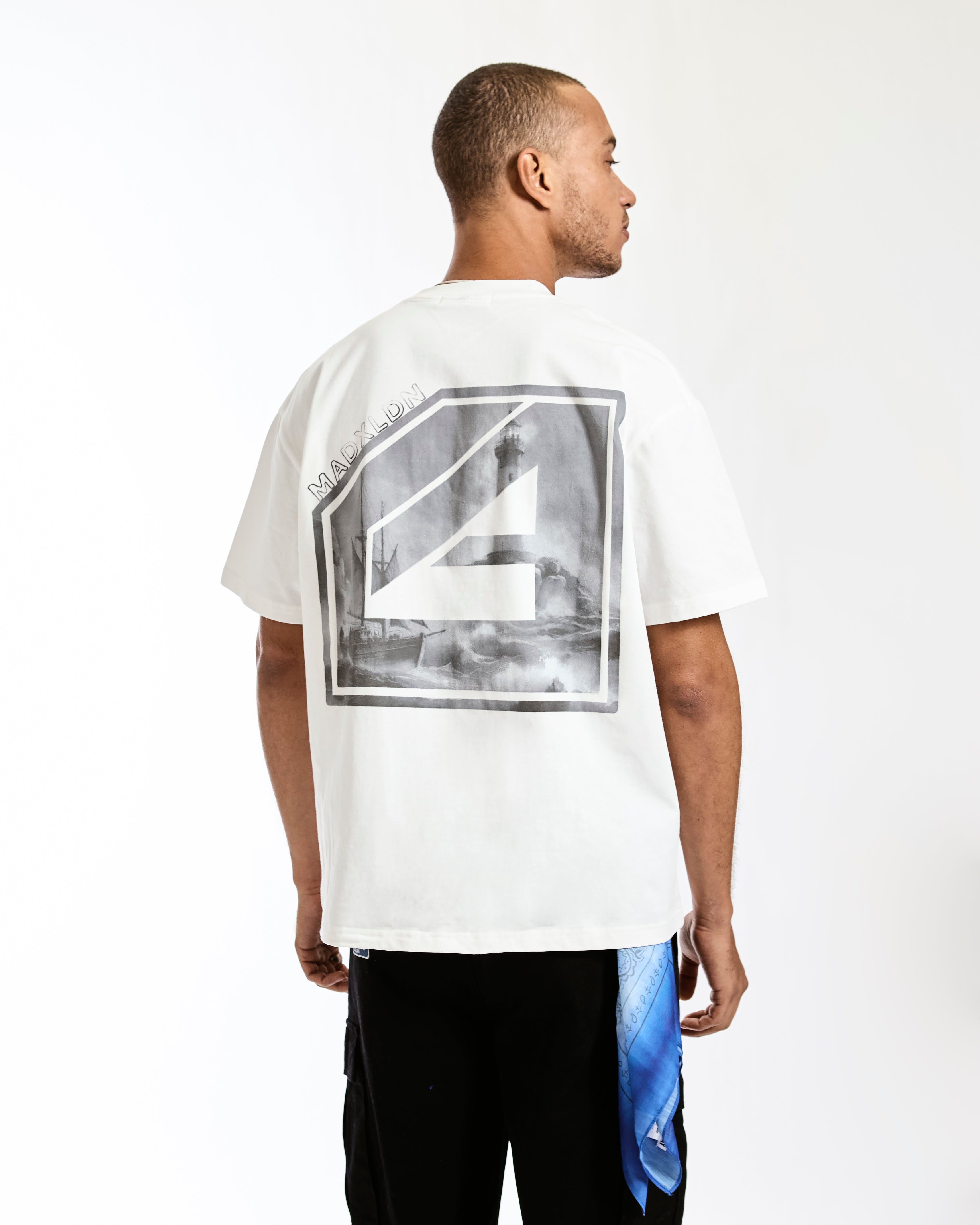 GoBoy Capsized - Oversized T-Shirt